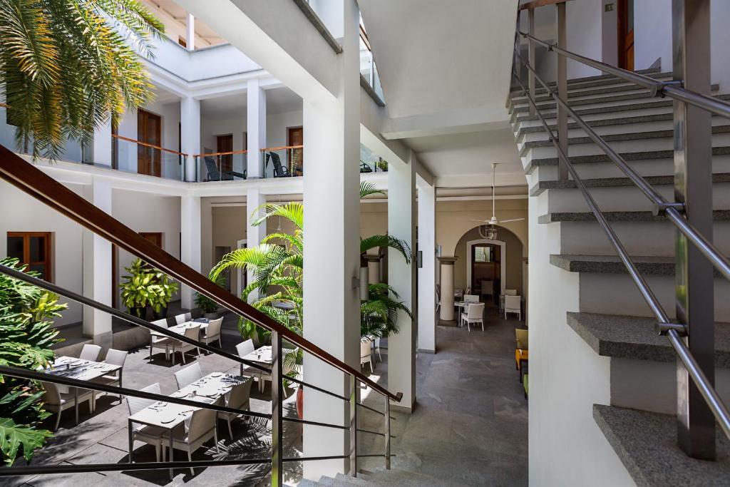 Villa Shanti - Heritage Hotel For Foodies Puduccseri Kültér fotó